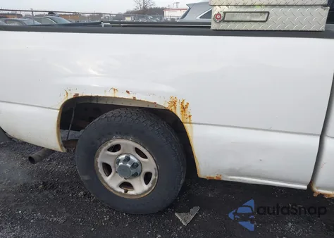 2003 Chevrolet Silverado 1500 from USA, damaged, VIN 1GCEC14X43Z167150